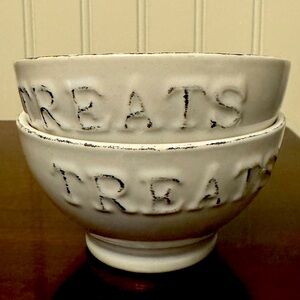 Two Snack Bowls by Prima Design